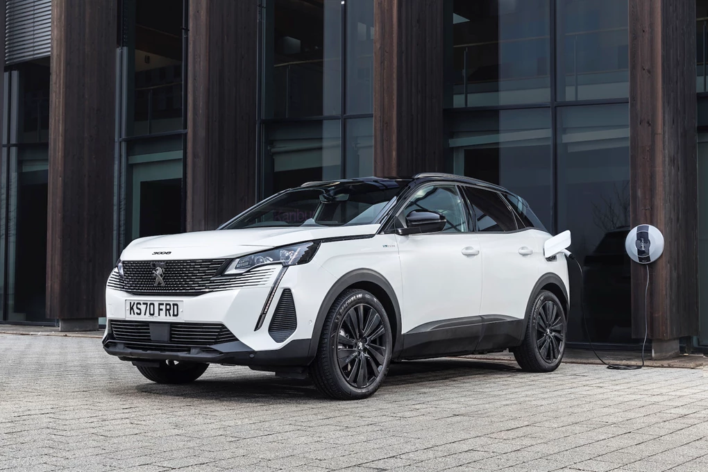 Peugeot 3008 Suv 21 Review Car Keys