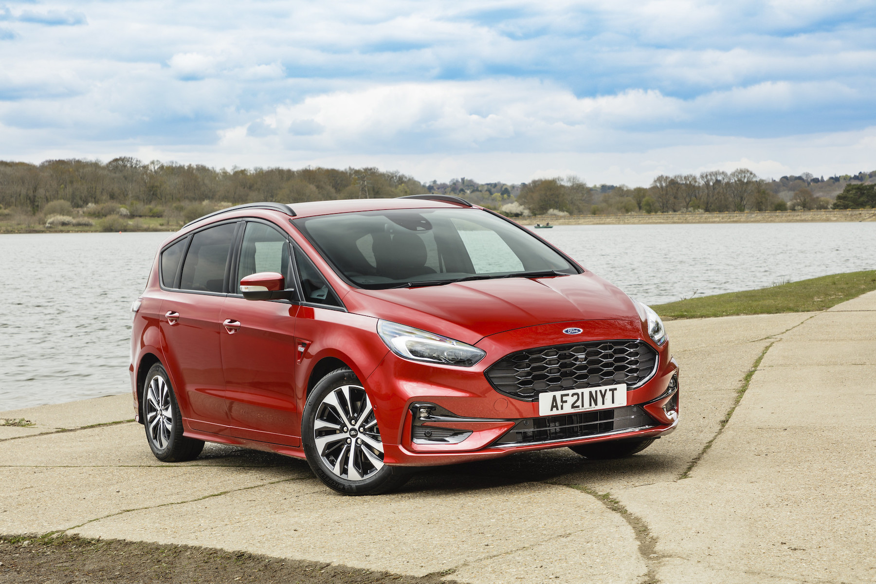 Ford SMax Hybrid and Galaxy Hybrid What you need to know about these