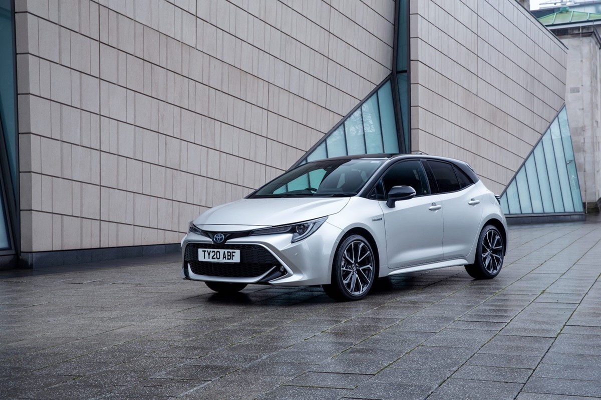 Toyota Corolla Hybrid 2021 Review - Car Keys