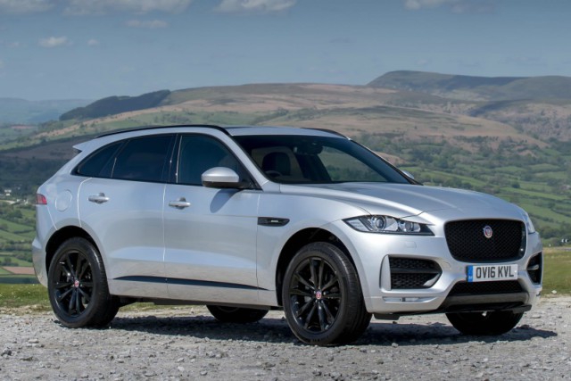 Jaguar F PACE SVR with 567bhp reportedly coming later in 2017