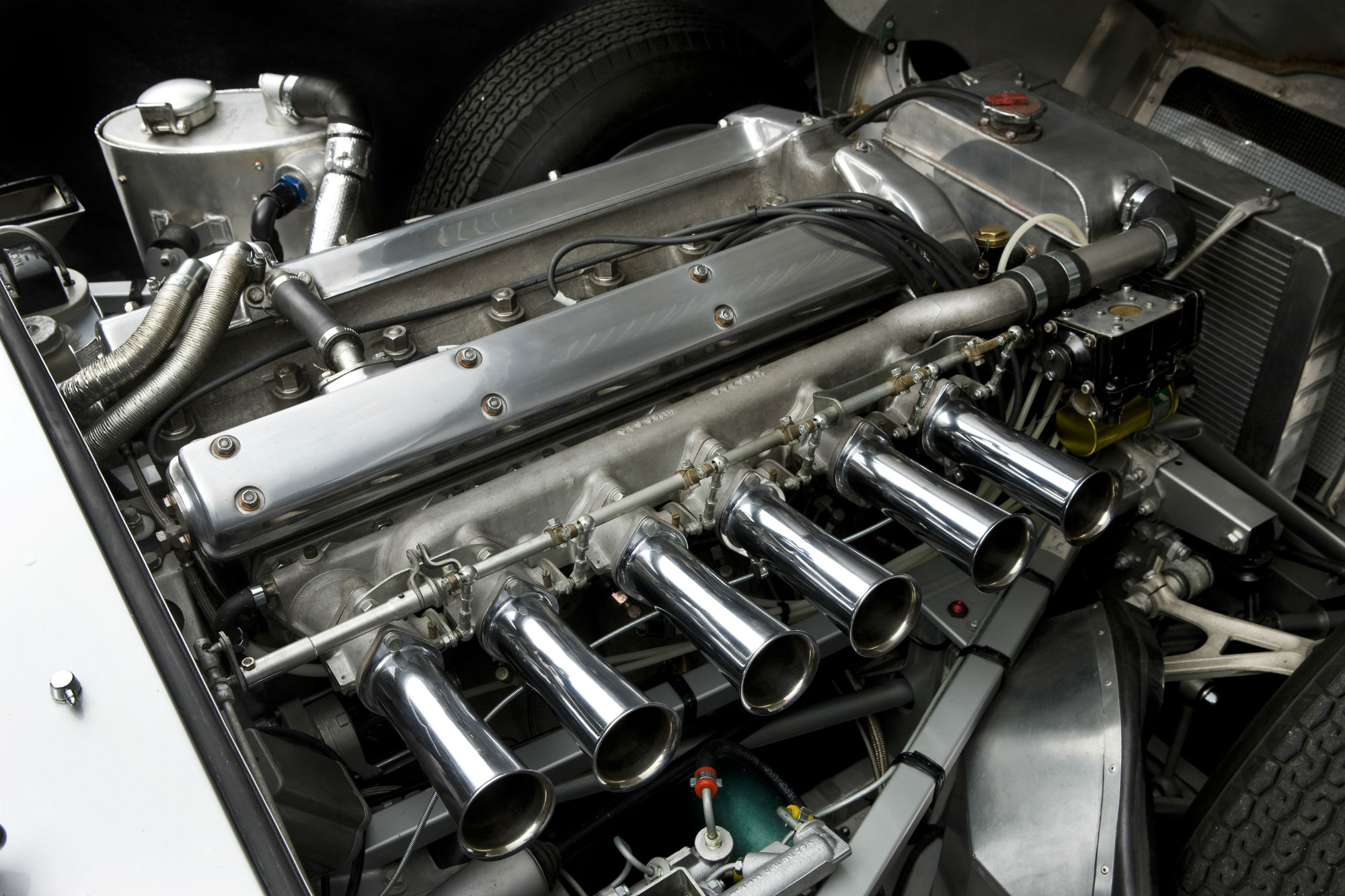 Jaguar Straight 6 Engine