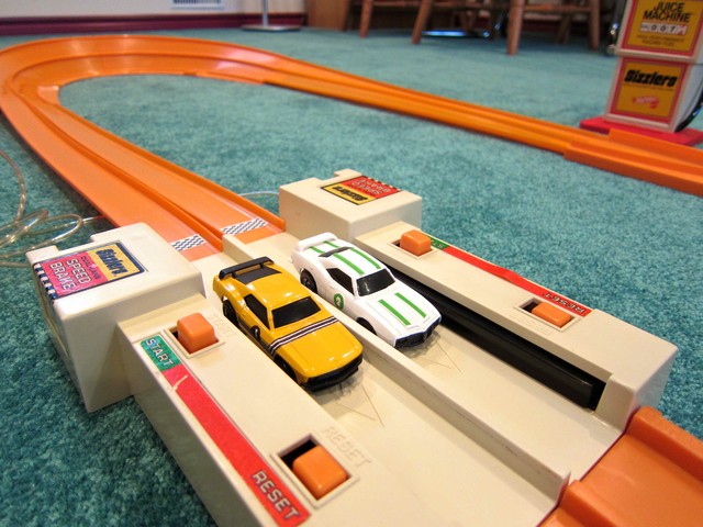 hot wheels sizzlers track set